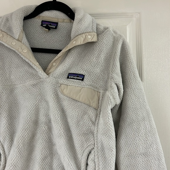 Patagonia Quarter Zip size small - Picture 2 of 9